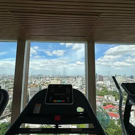 S42 Sukhumvit Wyndham Garden Ekkamai Swimming Gym Apartment Bangkok Exterior photo
