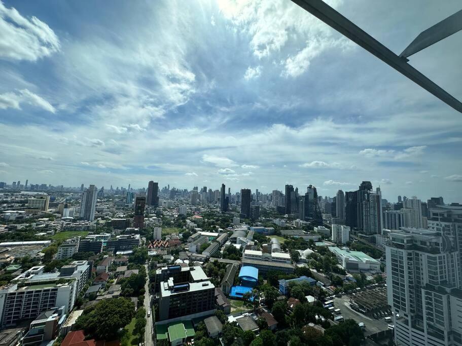 อพาร์ทเม้น S42 Sukhumvit Wyndham Garden Ekkamai Swimming Gym *